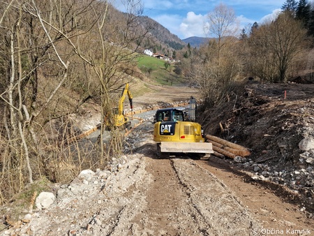 Sanacijska obnova vodotokov in hudournikov po poplavah (10)